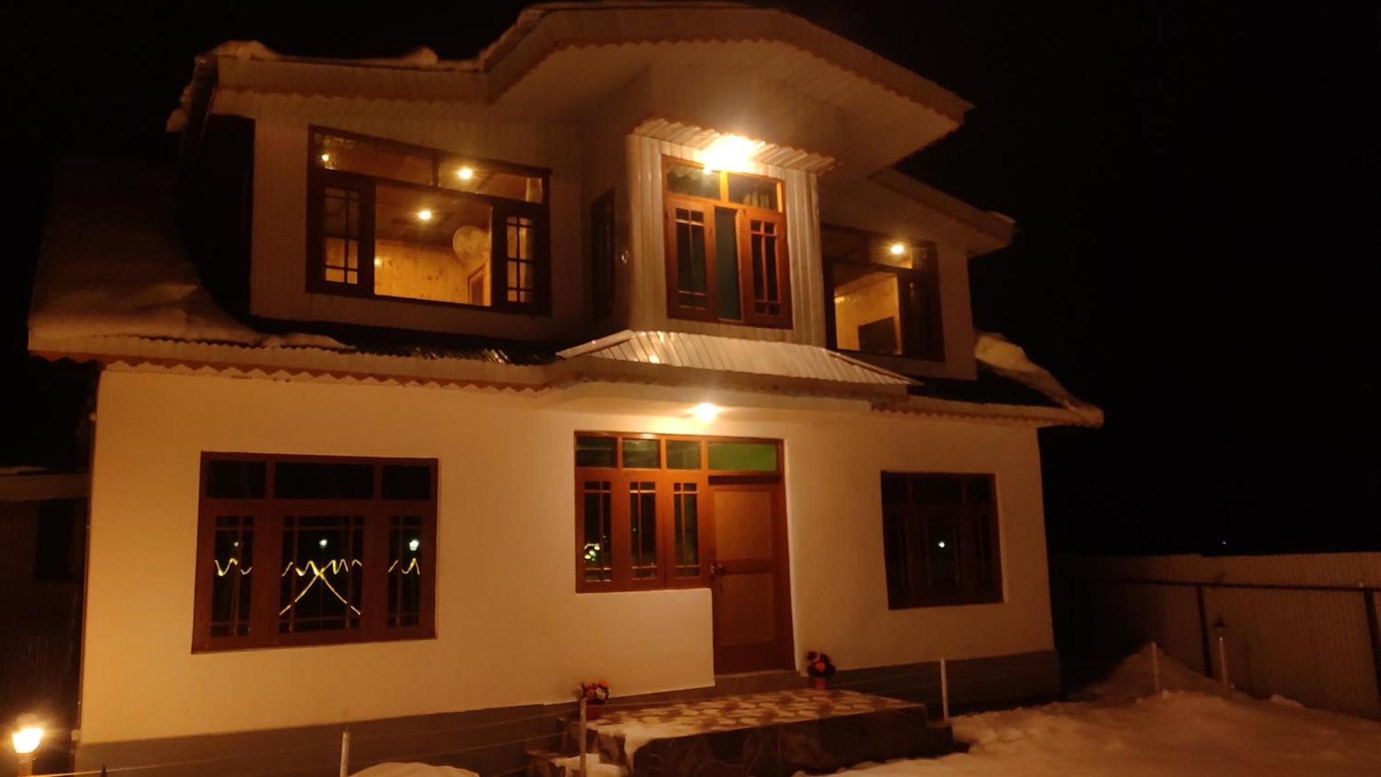 Dream River Resort Pahalgām Extérieur photo